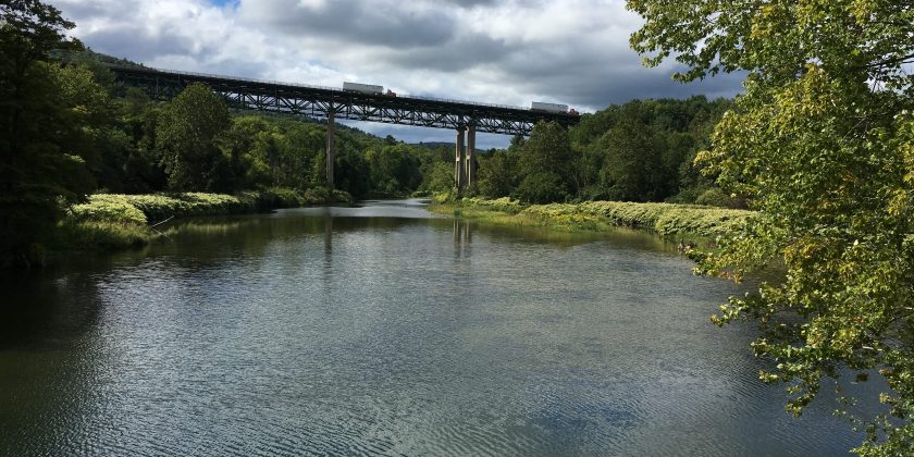 Design-Build: I-91 Twin Bridges over Williams River in Rockingham, Vermont